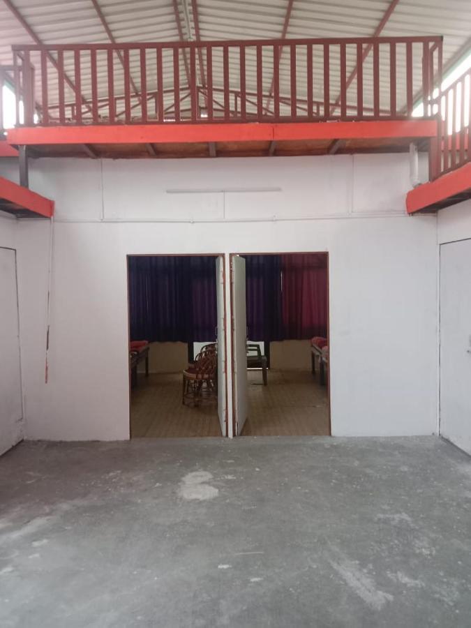 Anna Hostel Tapovan Rishikesh Bagian luar foto