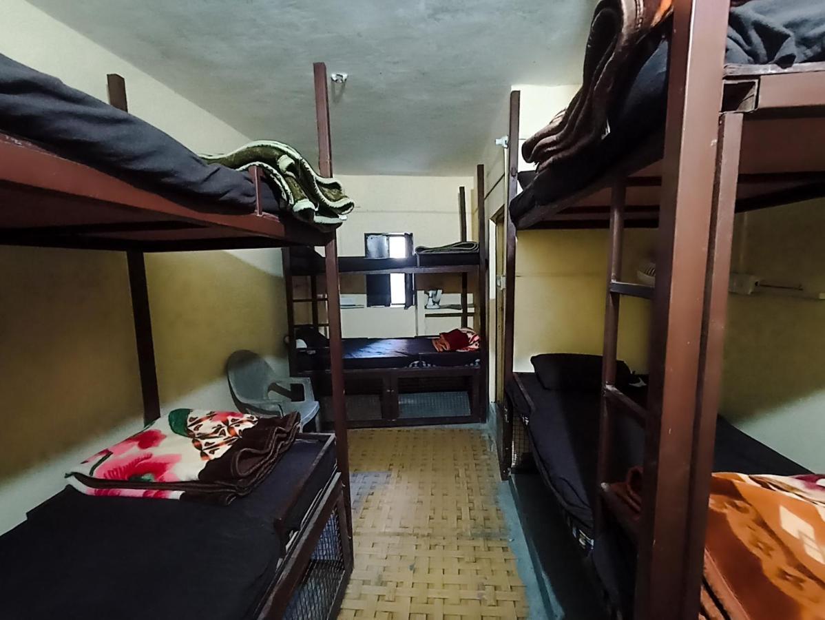 Anna Hostel Tapovan Rishikesh Bagian luar foto