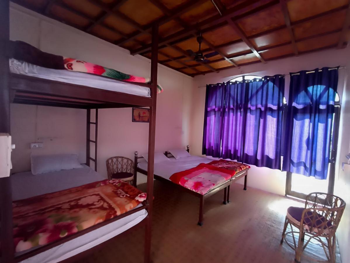Anna Hostel Tapovan Rishikesh Bagian luar foto